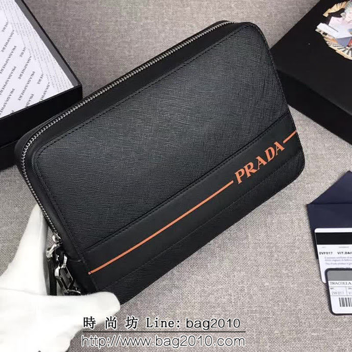PRADA普拉達 專櫃同步 最新款式 頂級原單十字紋牛皮 男士手包 2VF017 DD1827